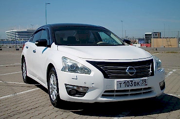 Nissan Teana